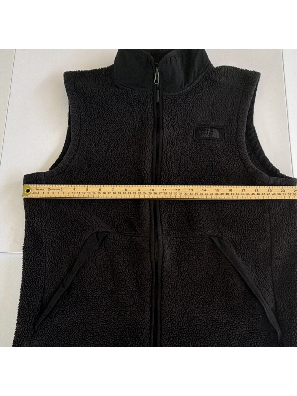 The North Face Men's Black Fleece Vest Size Large